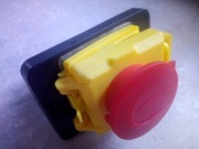 Grubościówka Titan Erbauer  włącznik i bezpiecznik