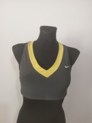 Top sportowy firmy Nike używany rozmiar M / 38