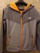 Kurtka trekkingowa sportowa softshell UGA. M/L.