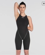 Strój startowy arena ST Next Open back rozmiar D32 / UK28