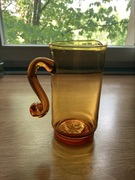 Wazon w bursztynowym kolorze