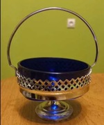 stara cukiernica w kolorze kobaltu