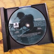 MEDAL OF HONOR 1 PlayStation 1 PSX PS1 Sama Płyta Stan BDB 8+/10