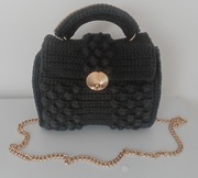 Torebka kuferek ręcznie robiona na szydełku 