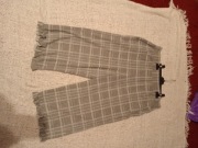 Spodnie materiałowe z kieszonkami 