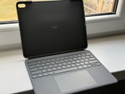Klawiatura Logitech combo touch do iPad Air 13