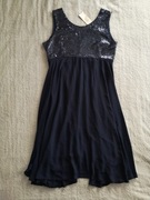 Nowa granatowa elegancka cekinowa sukienka Queen B London