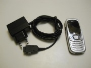 LG B2050  -- bez simlocka