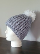 Czapka damska wełniana 