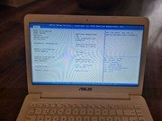 Piękny Asus E402S N3050 2Gb 32GbeMMC Bateria OK