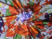 Jedwabna ręcznie malowana chusta  110x110 cm