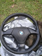 KIERWONICA BMW E36 TROJRAMIENNA PUDUSZKA ROLKA 