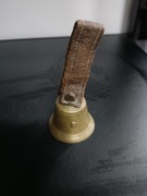 Stary mosiężny dzwonek 