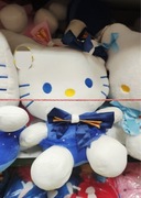 Maskotka hello kitty w sukience