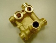 BLOK WODNY ROZDZIELACZ LEWY MCR 24 10247