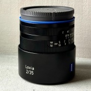 Obiektyw Zeiss 35 mm f/2 Loxia Sony E (Jak nowy)