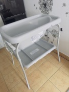 Wanienka z przewijakiem Chicco Cuddle&Bubble 