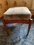 taboret z czasów PRL