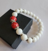 Bransoletka z kamieni