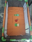 Łóżeczko turystyczne dla dziecka. Torba