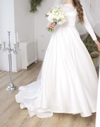 Suknia ślubna model w stylu Megan (S/M)