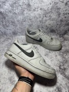 Nike r. 44 | Szaro-czarne | Lekkie ślady użytkowania | Sneakersy