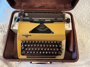 Maszyna do pisania Łucznik 1301