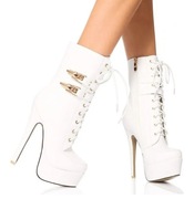 Botki seksowne białe złote ozdoby 