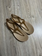 Crocs japonki sandały W7 rozm 37/38