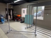 Stojak-wieszak do pralni