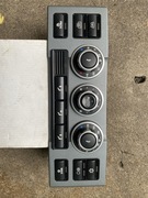 Range Rover L322, części OE – panel klimy, DVD, obudowa kompresora, osłona