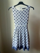 Sukienka Tenki biała niebieskie słonie na ramiączkach wiązana w talii