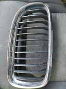 BMW E90 E91 E92 nerka atrapa grill prawa 224059-10
