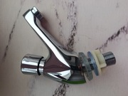 Automatyczny samozamykający się kran oszczędzający wodę łazienka umywalka