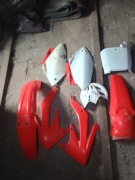 Plastiki Crf 450 05-06, 02-08 gaźnik 