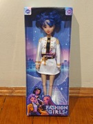 Lalka Zoey z mieczem K-pop Demon Hunters 