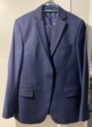 Młodzieżowy garnitur w kolorze granatowym