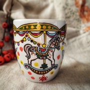świąteczny kubek ręcznie malowany Karuzela Retro