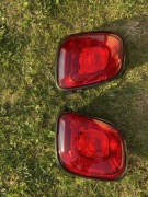Komplet lamp tylnych USA Fiat 500x z czarnymi ramkami