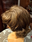 Peruka damska, szatynka średniej długości 