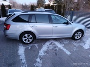 Sprzedam 4 fabryczne alufelgi 16 cali od Skoda Octavia III z oponami