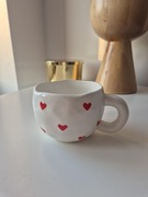 Uroczy Kubek ceramiczny w serduszka 250 ml na prezent walentynki