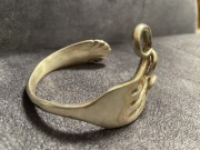 Stara bransoleta wykonana z widelca 