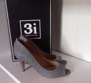 Nowe srebrne buty marki 3i, rozmiar 38