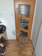 Kwietnik wielopoziomowy