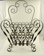 Gazetnik metalowy PRL vintage retro