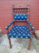 Eklektyczne krzesełko fotel dla dziecka