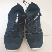 Buty czarne 4F rozm. 37, Długość wkładki 23,5