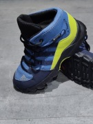 Buciki dziecięce firmy Adidas Terrex, rozmiar 26.