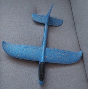 Samolot ze styropianu 